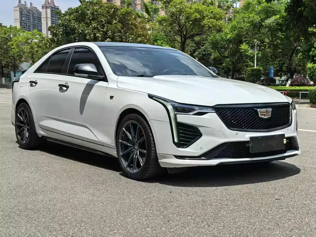 Cadillac CT4 28 T Elite