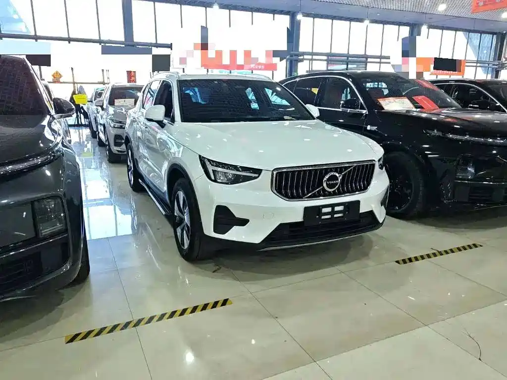 Volvo XC40 B3 Smart Vision Luxury