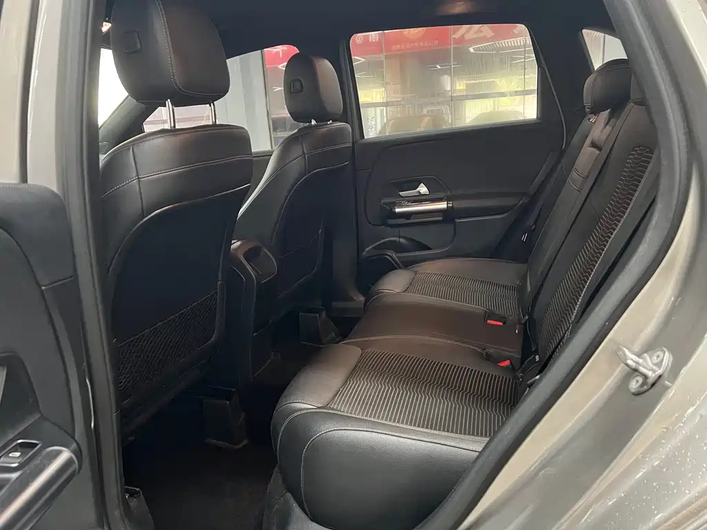 Mercedes-Benz B-Class B 180