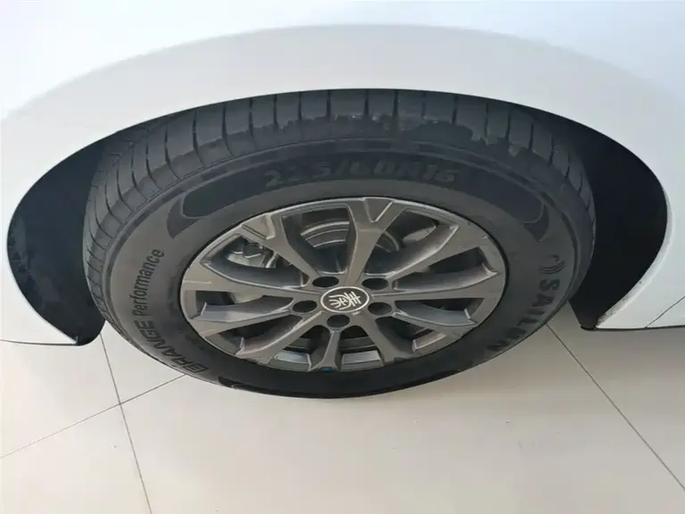 BYD Qin L DM-i 80 KM Leading