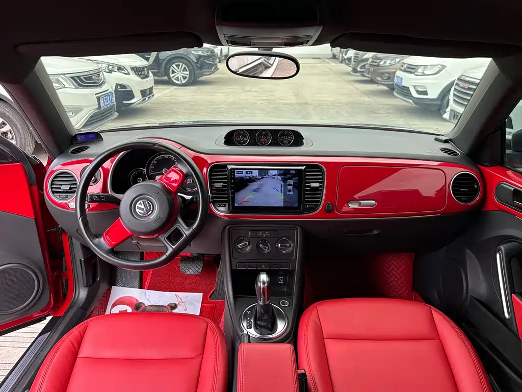 Beetle 甲壳虫 2013款 1.4 TSI Fender摇滚版