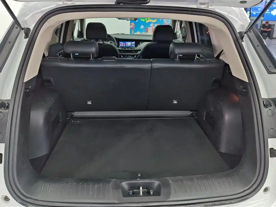 Changan CS35 PLUS 1.4 T DCT Connected Blue Whale