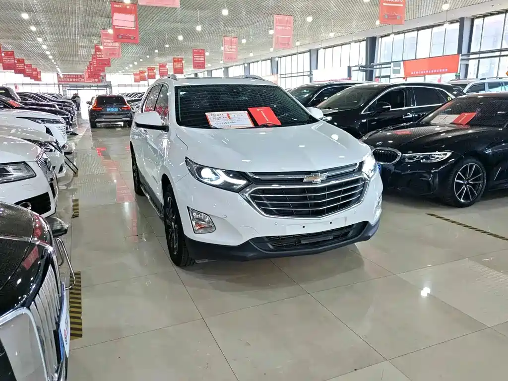 Equinox 探界者 2018款 RS 550 T 自动四驱捍界版