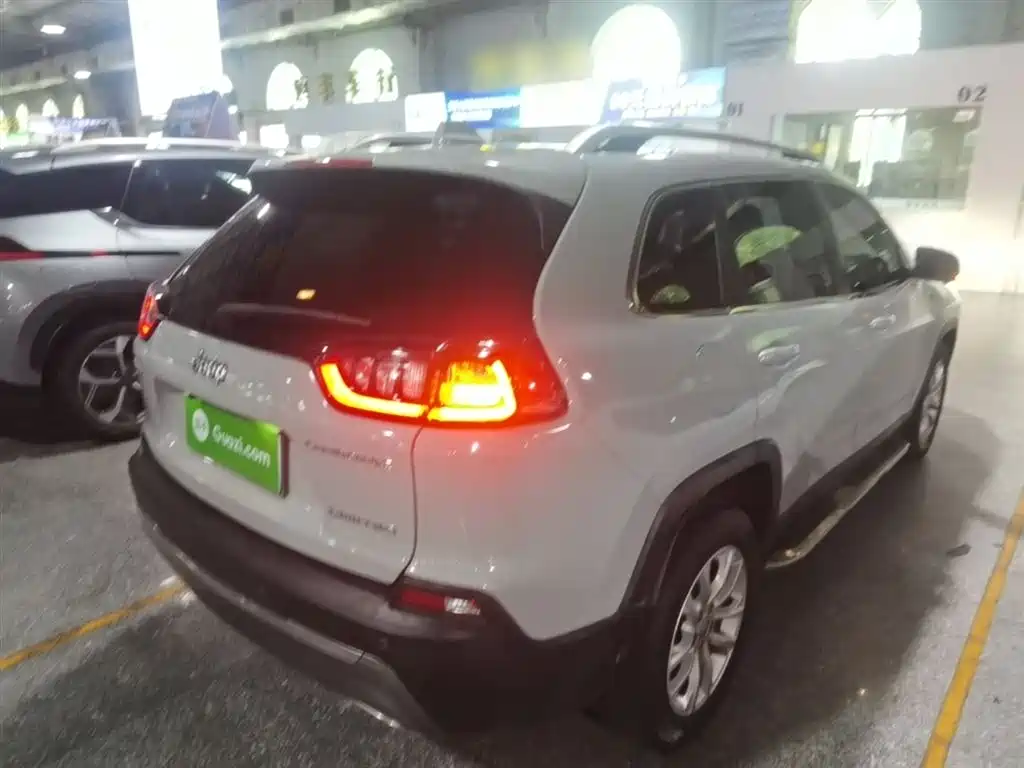 Cherokee 2.0 T 2 WD Smart Enjoyment CN-VI