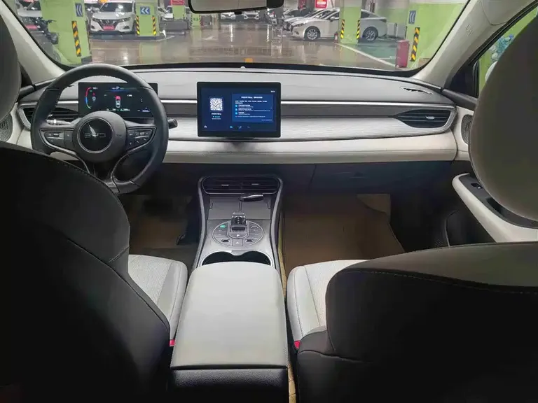 BYD Seal 05 DM-i DM-i Smart Drive 55 KM Luxury