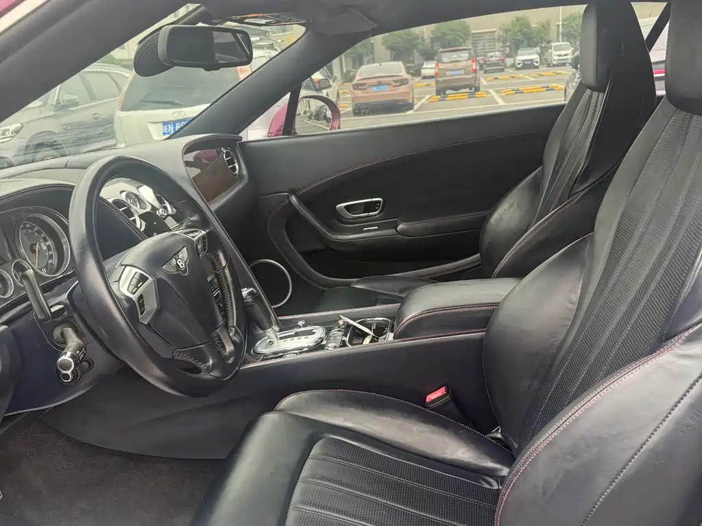 Continental GT 欧陆 2014款 4.0 T GT V8 S 敞篷标准版