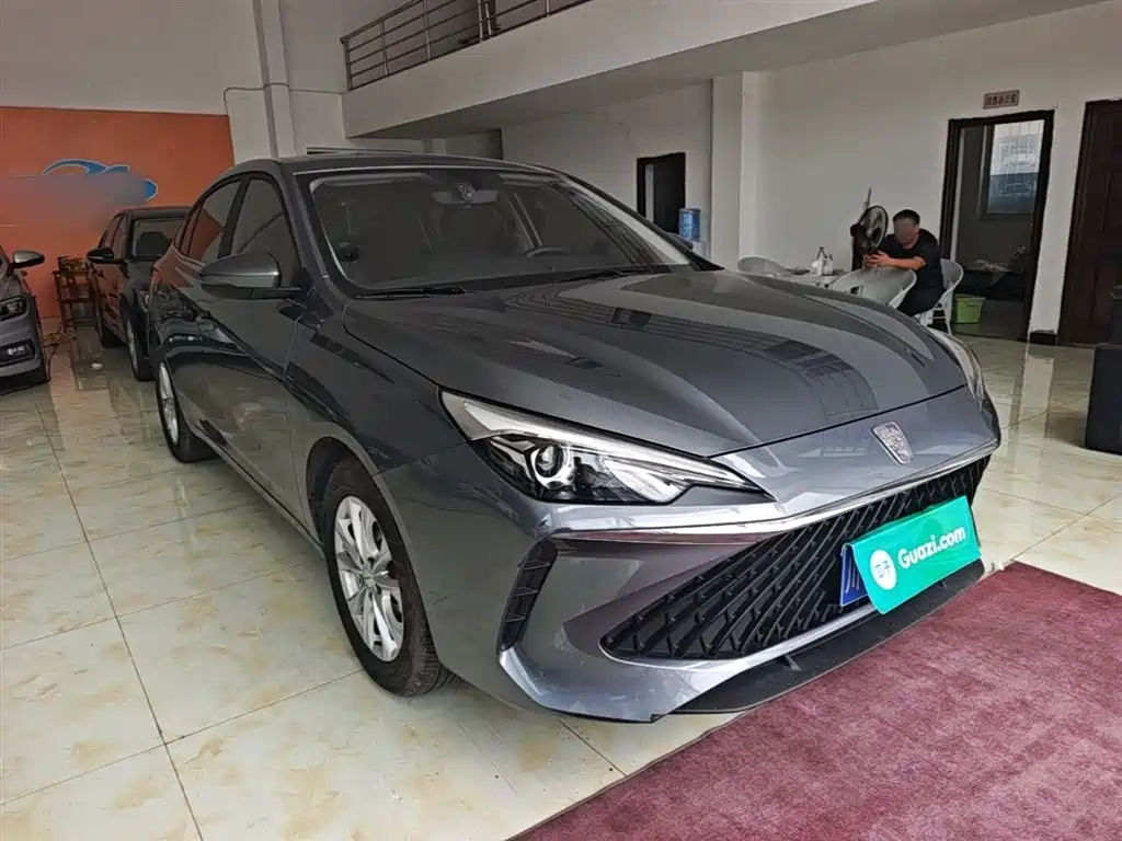 Roewe i5 1.5 L CVT Luxury