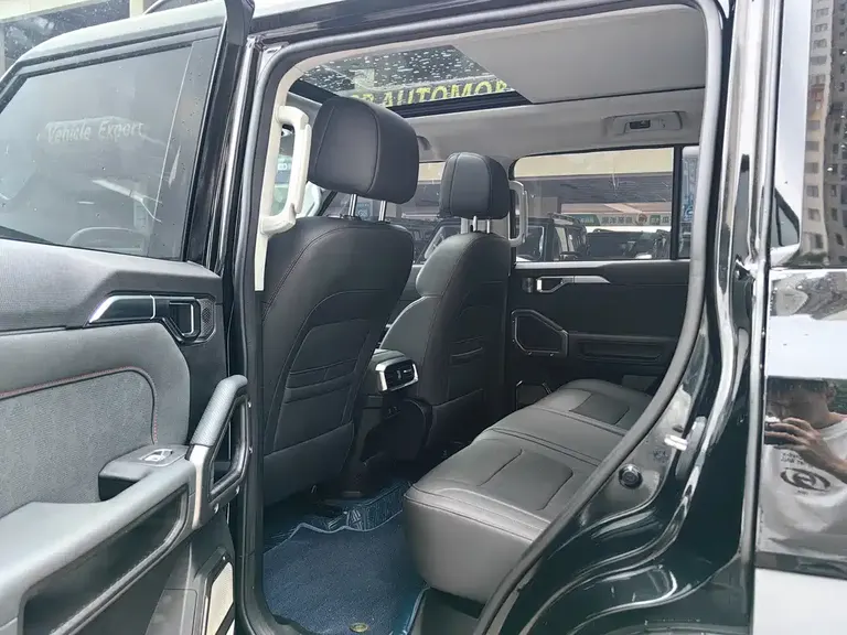 Jetour Traveller 2.0 T 4 WD Cross PRO