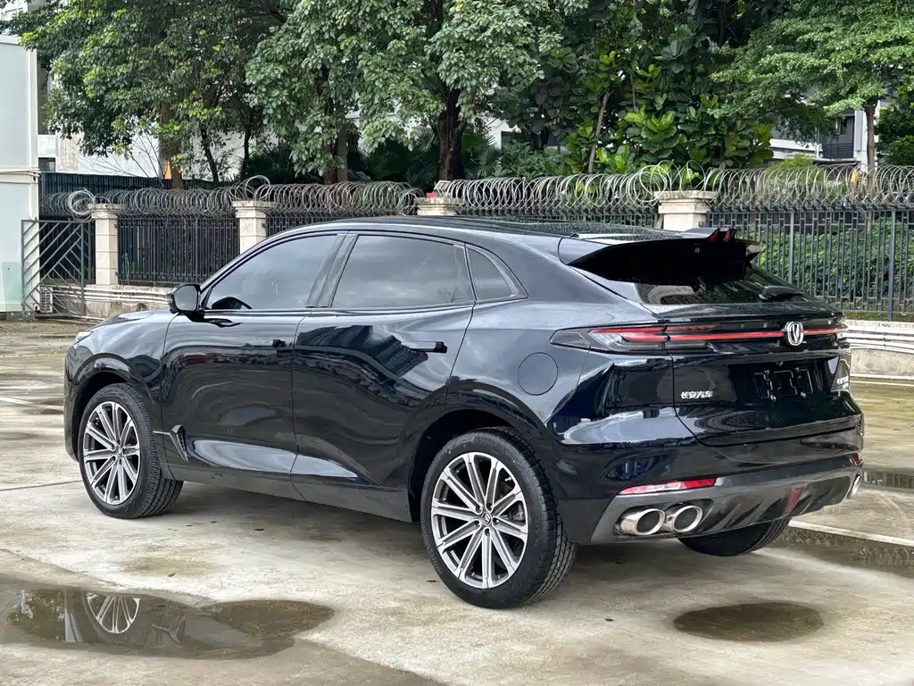 Changan UNI-K 2.0 T AWD Distinguished