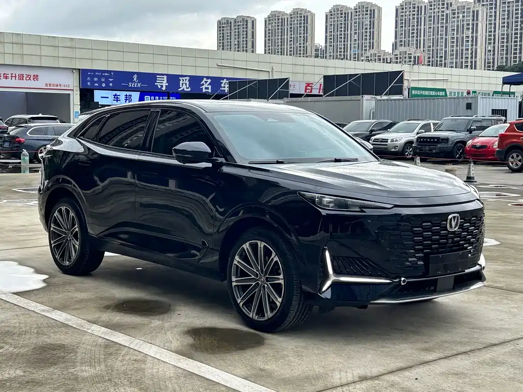 Changan UNI-K 2.0 T AWD Distinguished