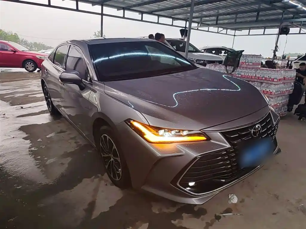 Avalon 2.0 L Select