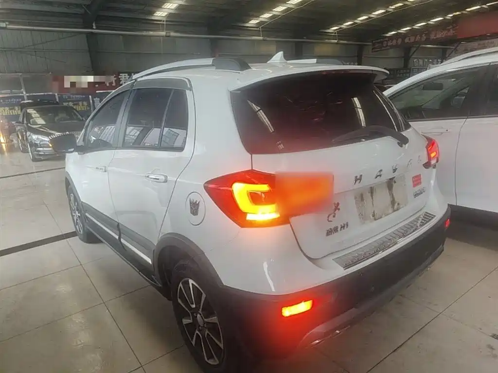 Haval H1 哈弗H1 2017款 蓝标 1.5 L 手动豪华型