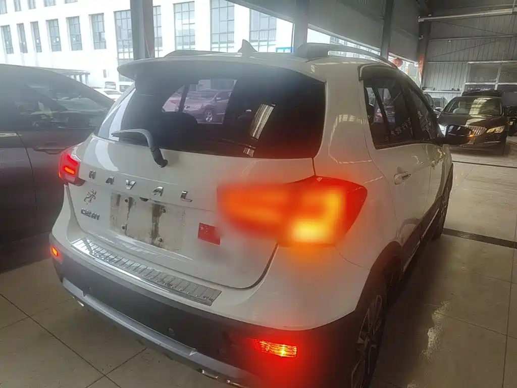 Haval H1 哈弗H1 2017款 蓝标 1.5 L 手动豪华型