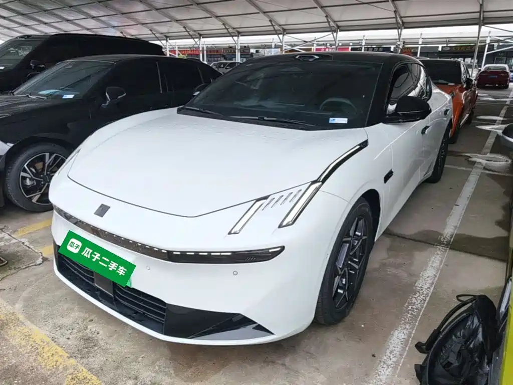 Lynk & Co 10 EM-P 120 4 WD Ultra