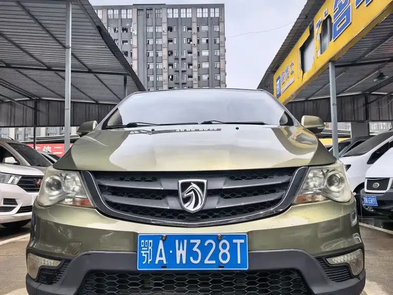 Baojun 730 宝骏730 2014款 1.5 L 手动标准型 5座