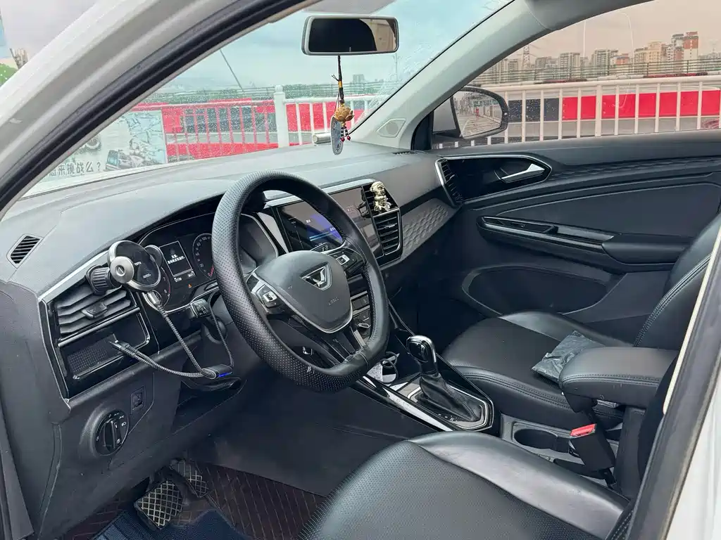 Jetta VS7 1.4 T Auto Progressive
