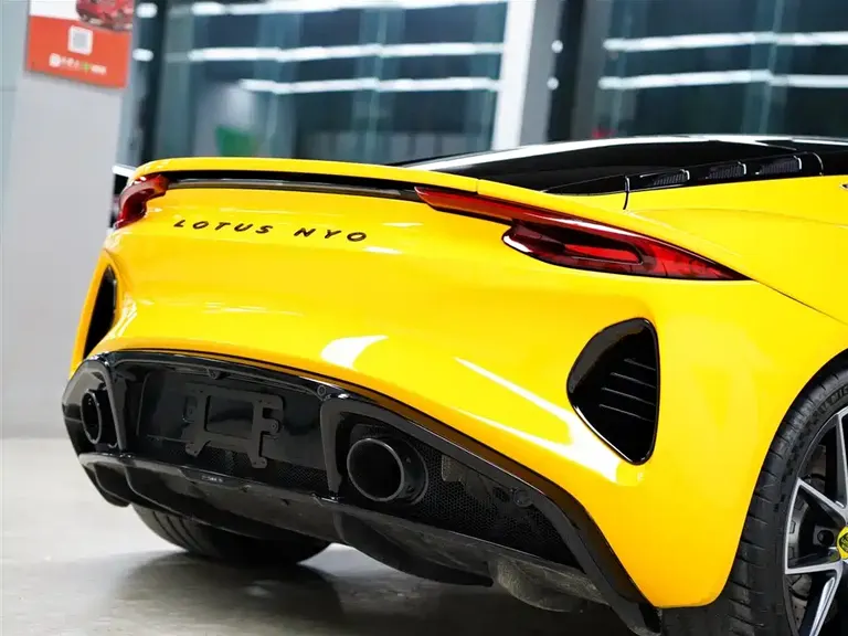 Lotus EMIRA 3.5 T V6 Manual First Edition