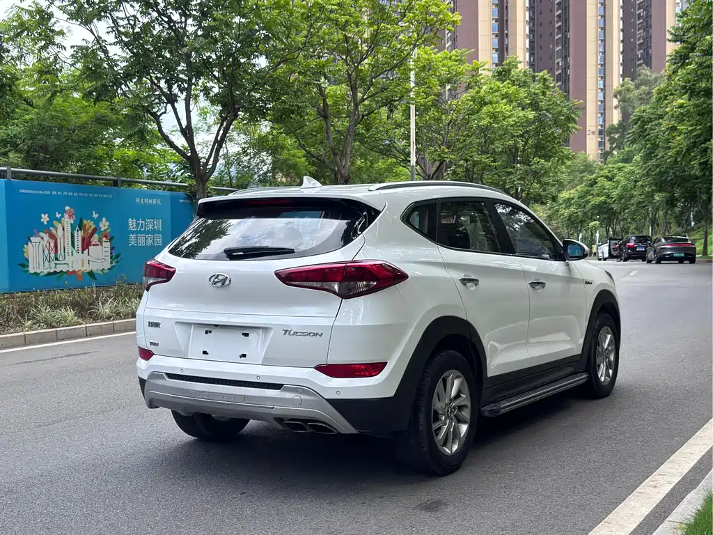 Tucson 1.6 T DCT 2 WD Intelligent