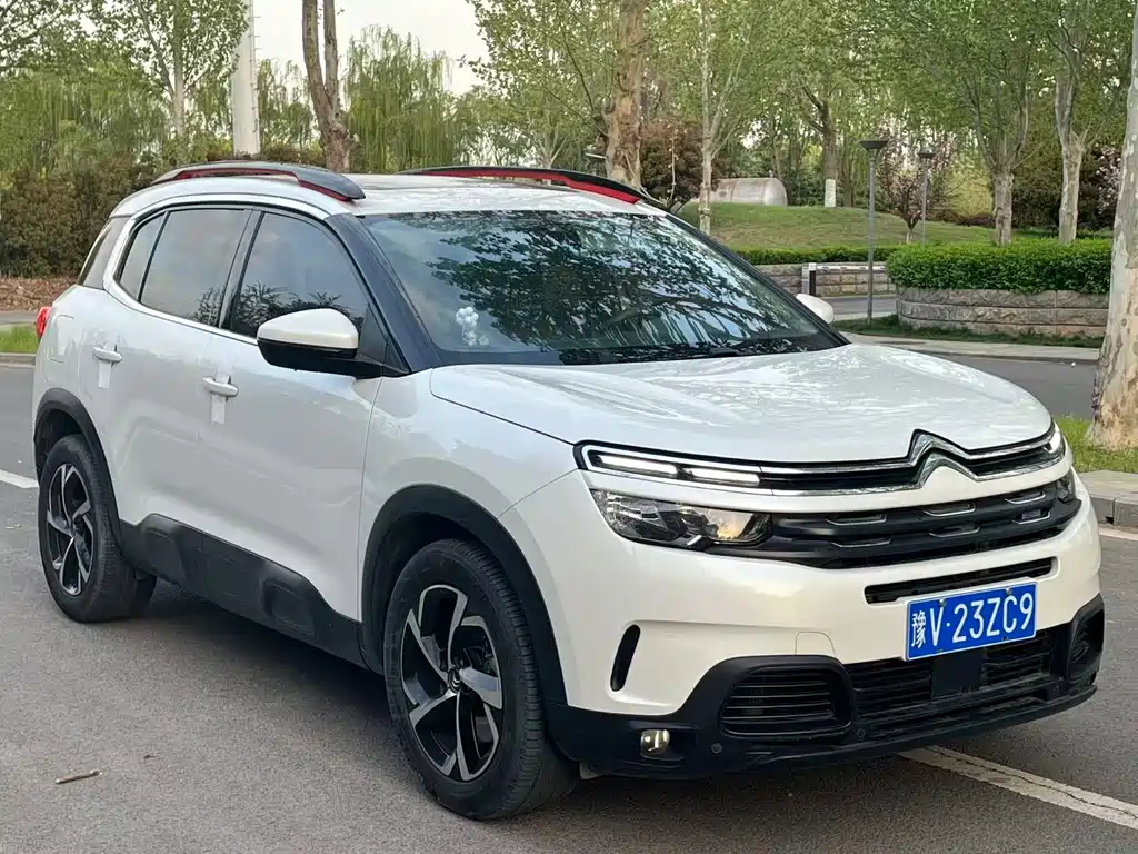 C5 Aircross 380 THP Luxury