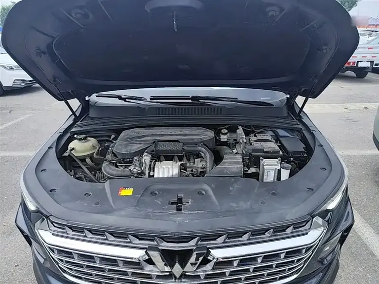 Wuling Victory 280 T 1.5 T CVT Flagship