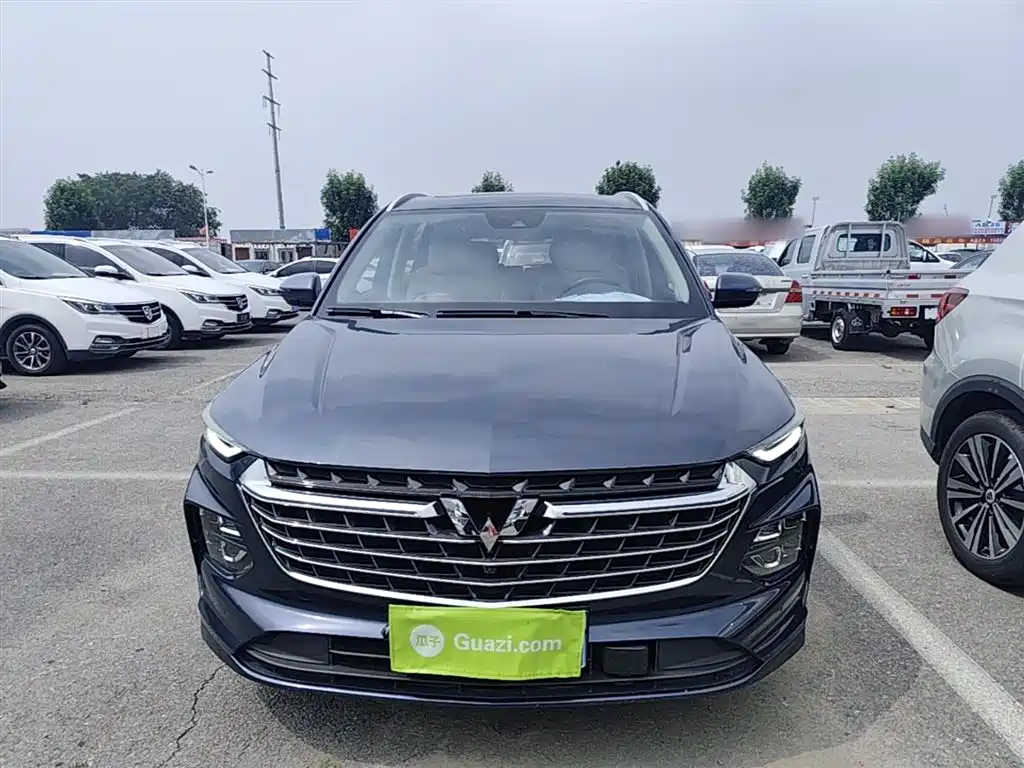 Wuling Victory 280 T 1.5 T CVT Flagship