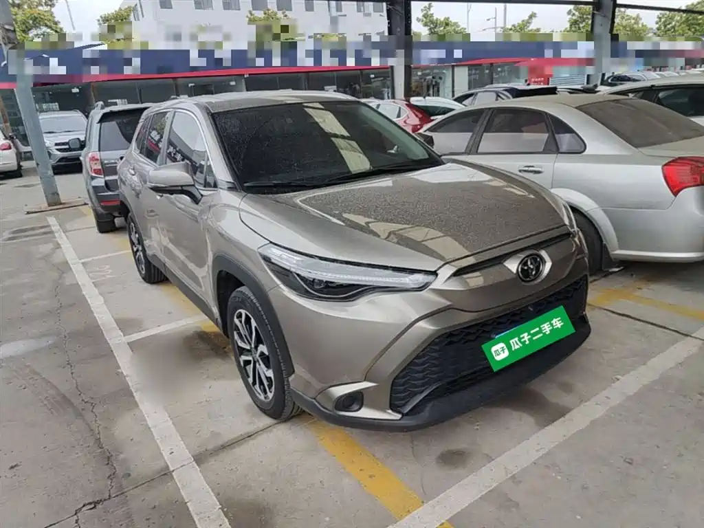 Frontlander 2.0 L CVT Luxury