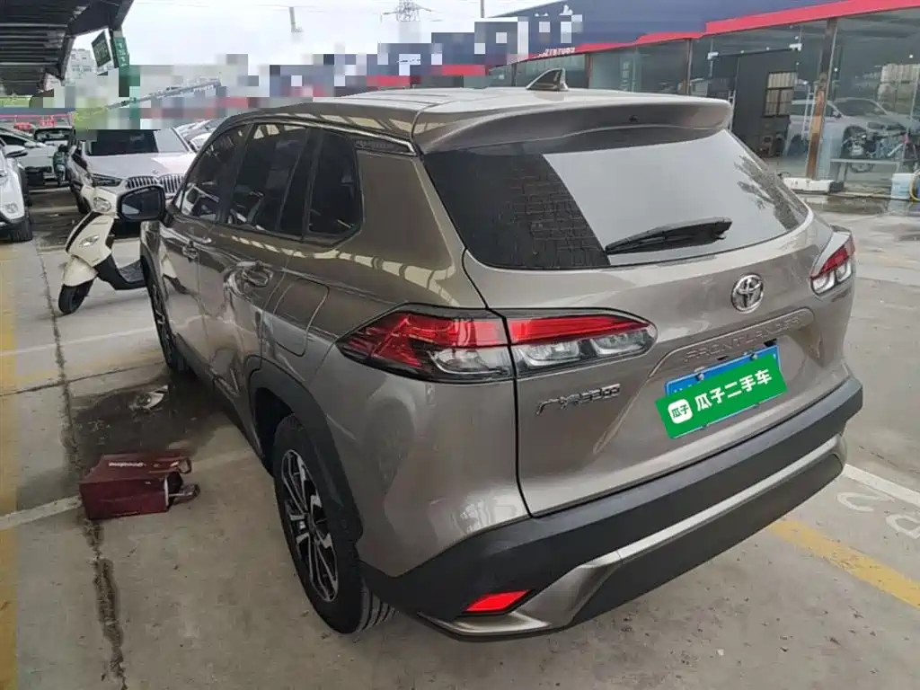 Frontlander 2.0 L CVT Luxury