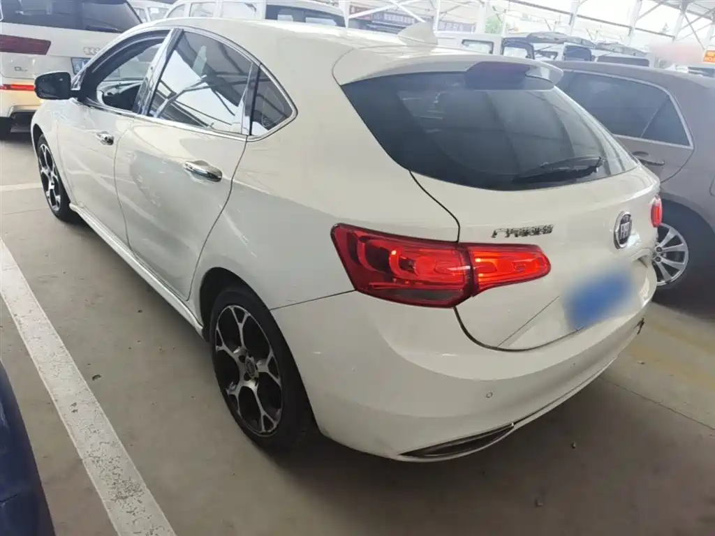 Ottimo 1.4 T Auto Sport