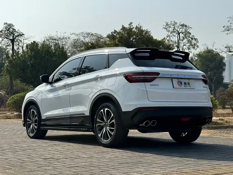 Geely Binyue PRO 260 T DCT Knight