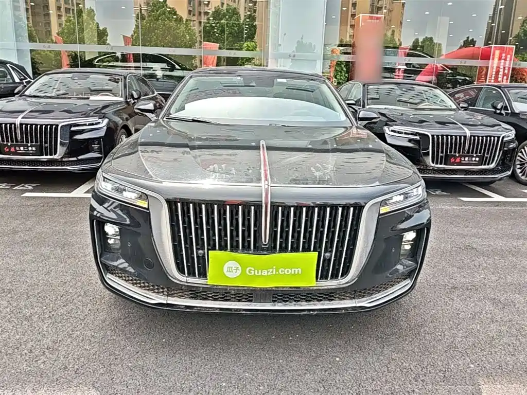 Hongqi H9 2.0 T Connected Flagship Enjoyment