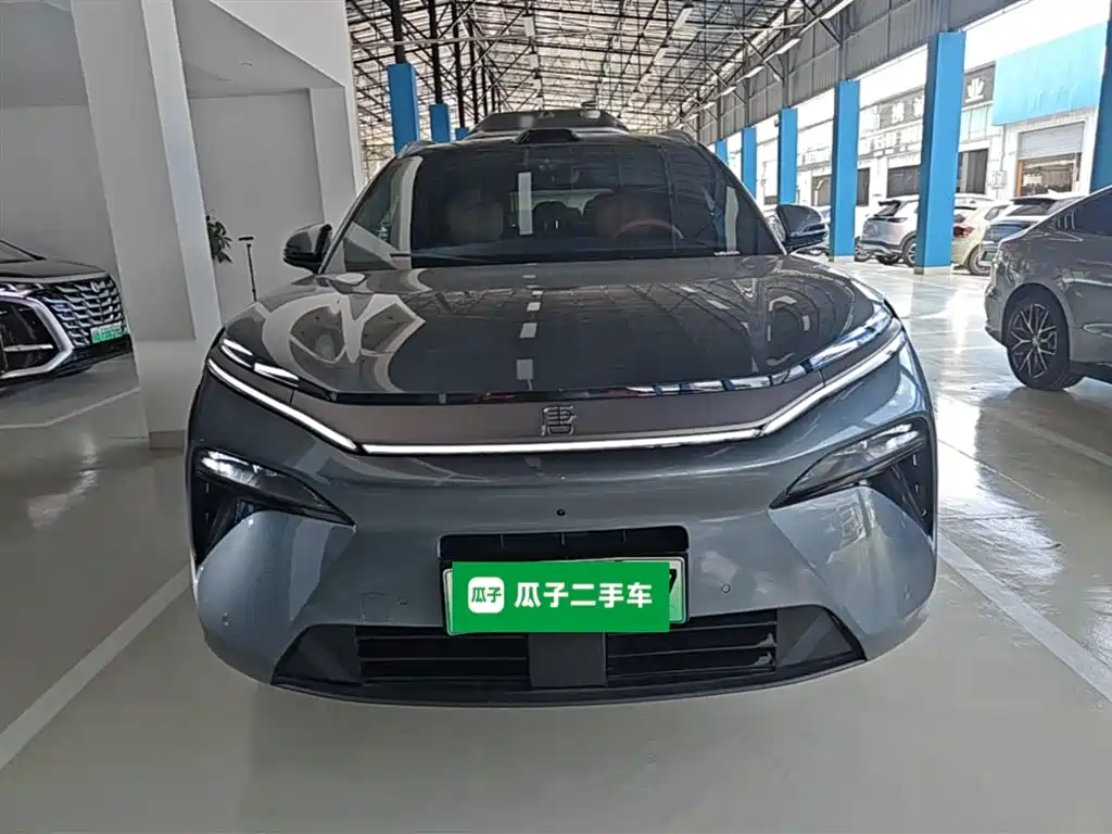 Tang L DM 175 KM Drone Player