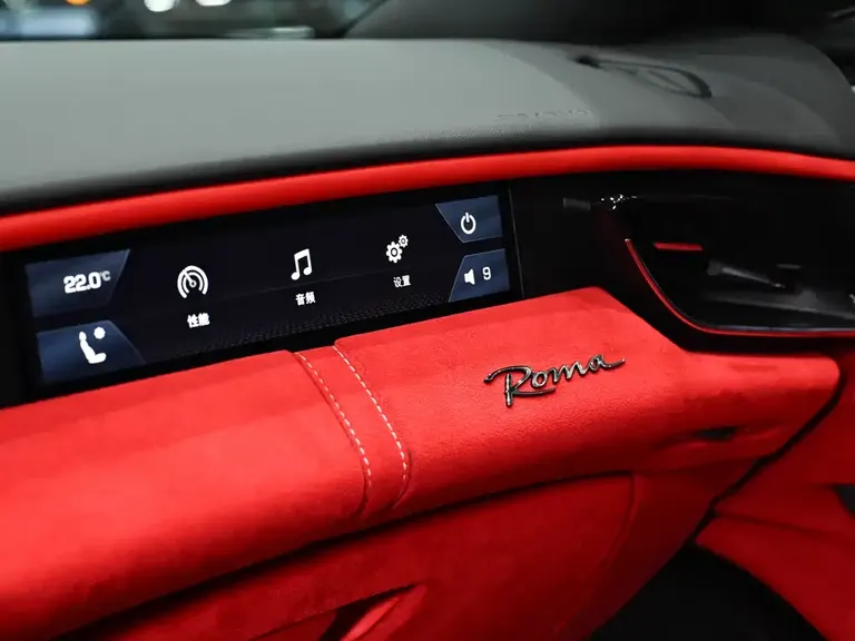Ferrari Roma 3.9 T V8