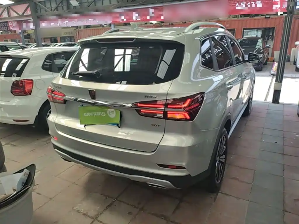Roewe RX5 20 T Auto 4 G Connected Million