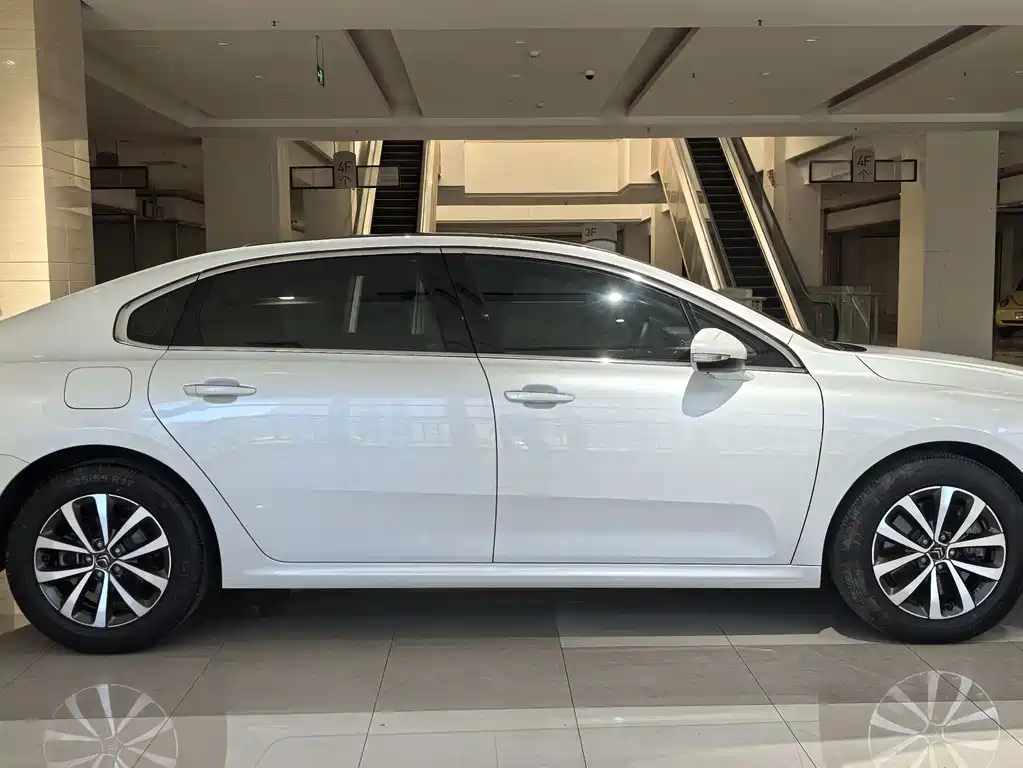 Citroën C6 400 THP Comfort