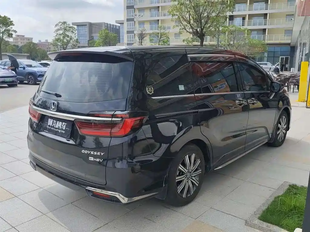 Odyssey 2.0 L e:HEV Sharp· Leading Enjoyment