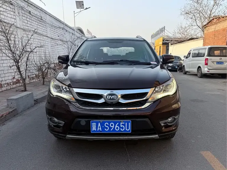 BYD S7 比亚迪S7 2016款 1.5 T 手动尊贵型