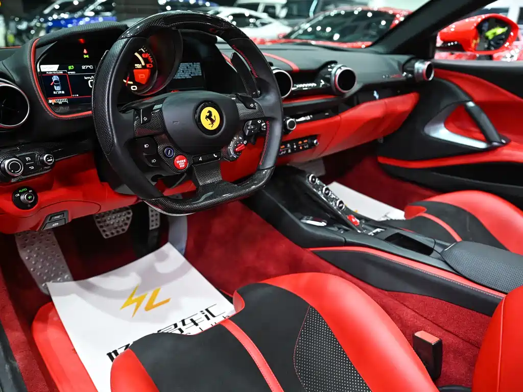 Ferrari 812 6.5 L GTS