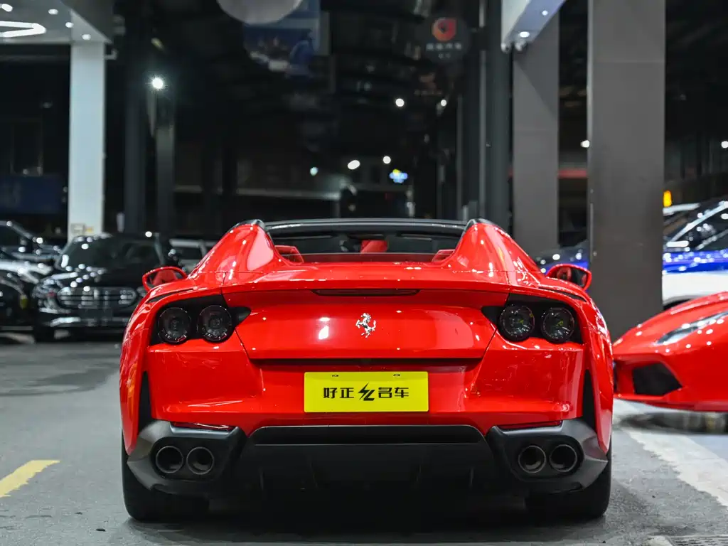 Ferrari 812 6.5 L GTS