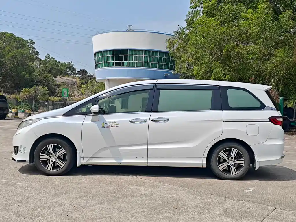 Odyssey 奥德赛 2015款 2.4 L 舒适版