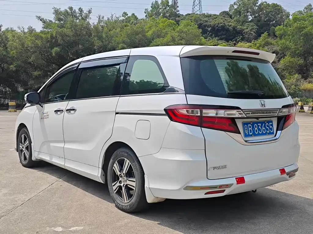 Odyssey 奥德赛 2015款 2.4 L 舒适版