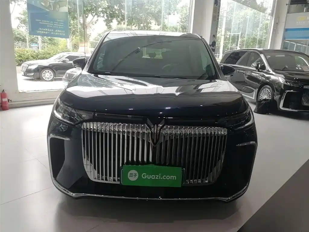 Voyah Dreamer PHEV 4 WD Flagship Kunpeng