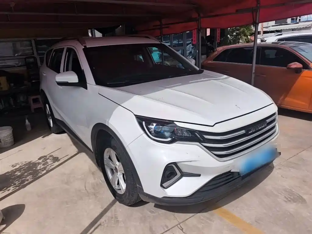 Jetour X70 M 1.5 T Manual Avant-garde Partner 7-seat