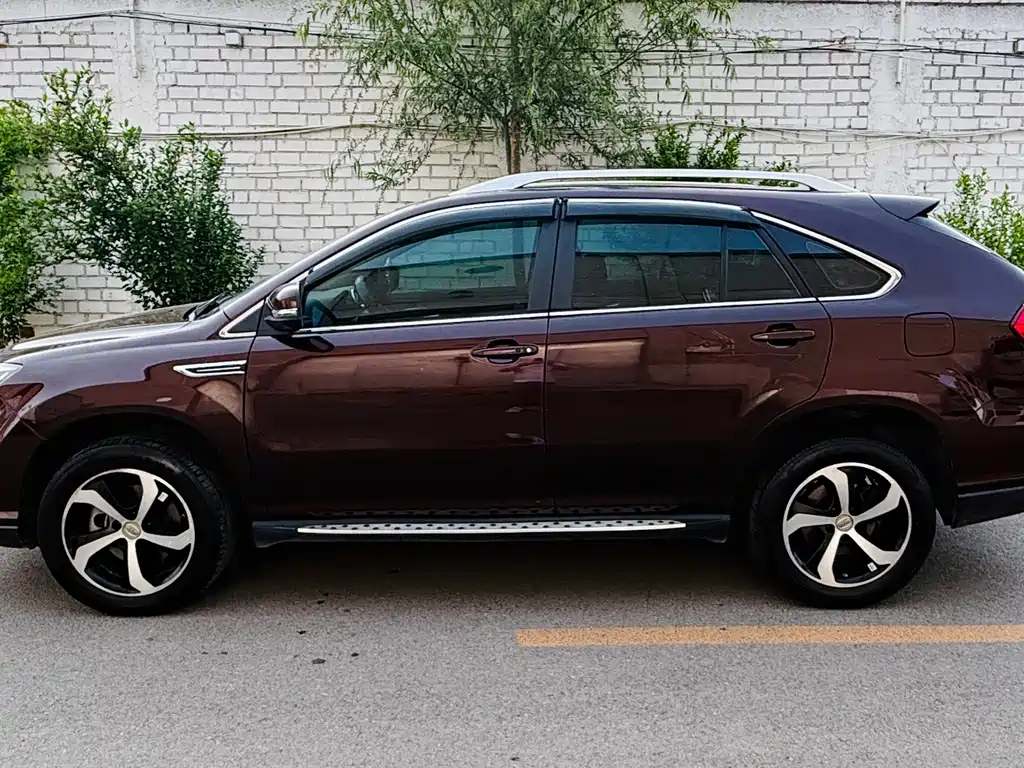 BYD S7 2.0 T Upgraded Auto Distinguished