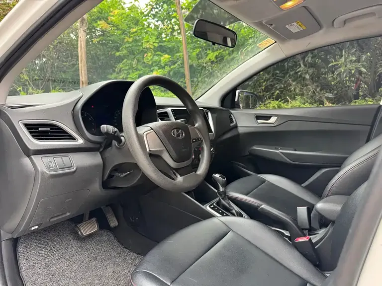 Hyundai Verna 1.4 L Auto Cool GLS
