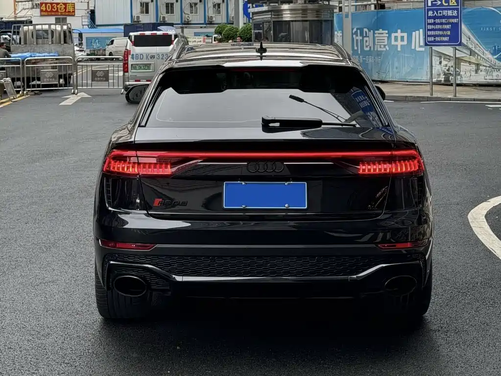 Audi RS Q8 RS Q8 4.0 T