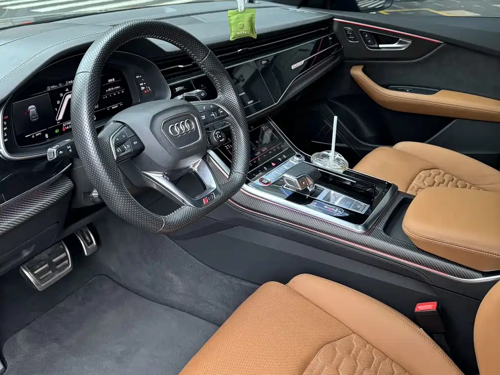 Audi RS Q8 RS Q8 4.0 T