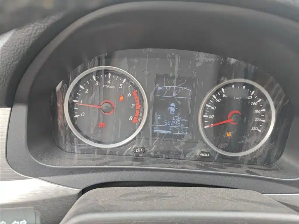 Fengxing SX6 1.6 L Manual Luxury