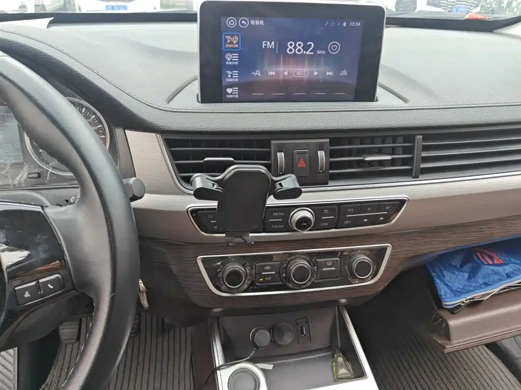 Fengxing SX6 1.6 L Manual Luxury