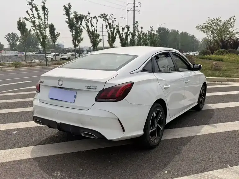 MG5 Facelift 300 TGI DCT Youth Luxury Grand Enjoyment