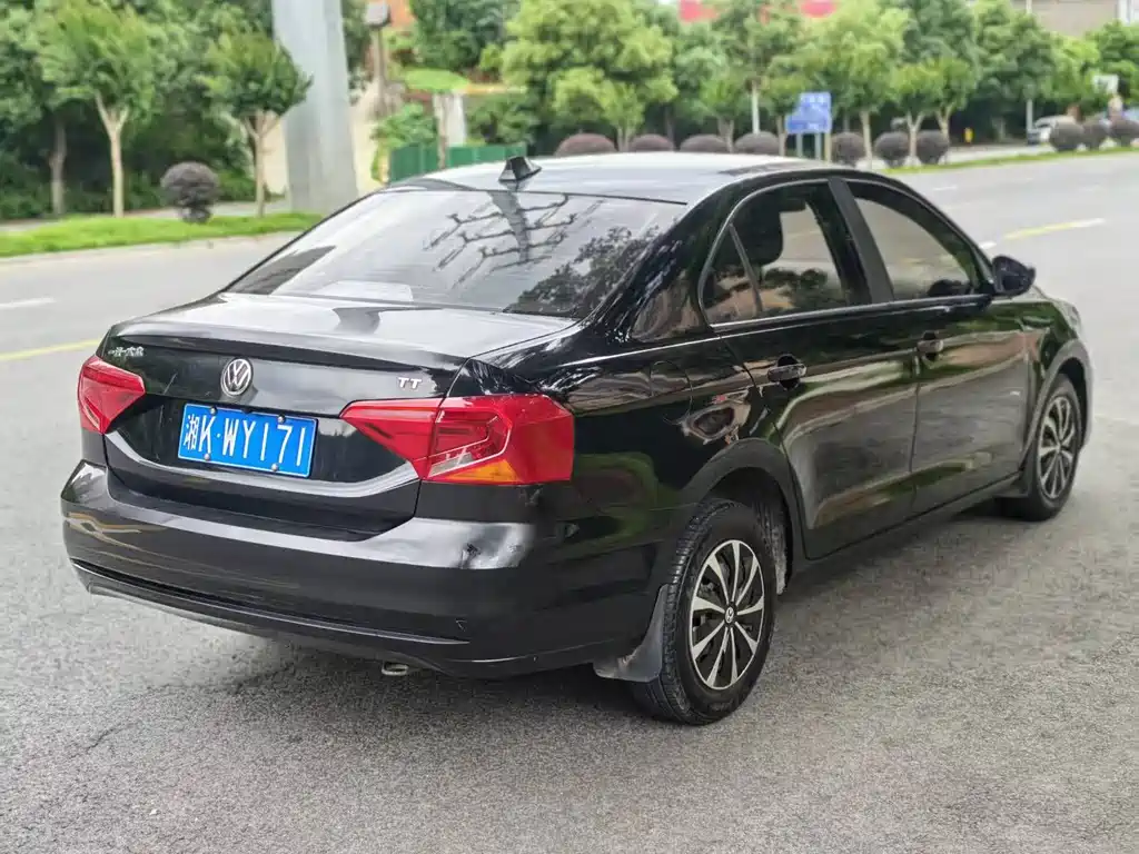 Jetta 1.5 L Manual Fashion